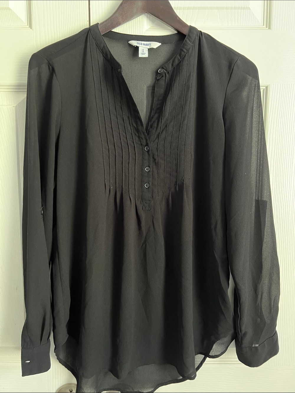 Old Navy Black Pintuck Sheer Long-Sleeve Blouse